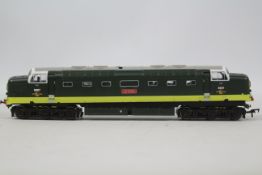 Bachmann - an OO gauge model diesel hydraulic locomotive, running no D9017,