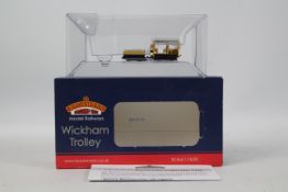 Bachmann - an OO gauge model Wickham Trolley Car, BR Engineer's, yellow livery, # 32-992,