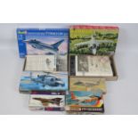 Revell - Esci - Hasegawa - Airfix - Others - Six boxed 1:72 scale plastic model aircraft kits.
