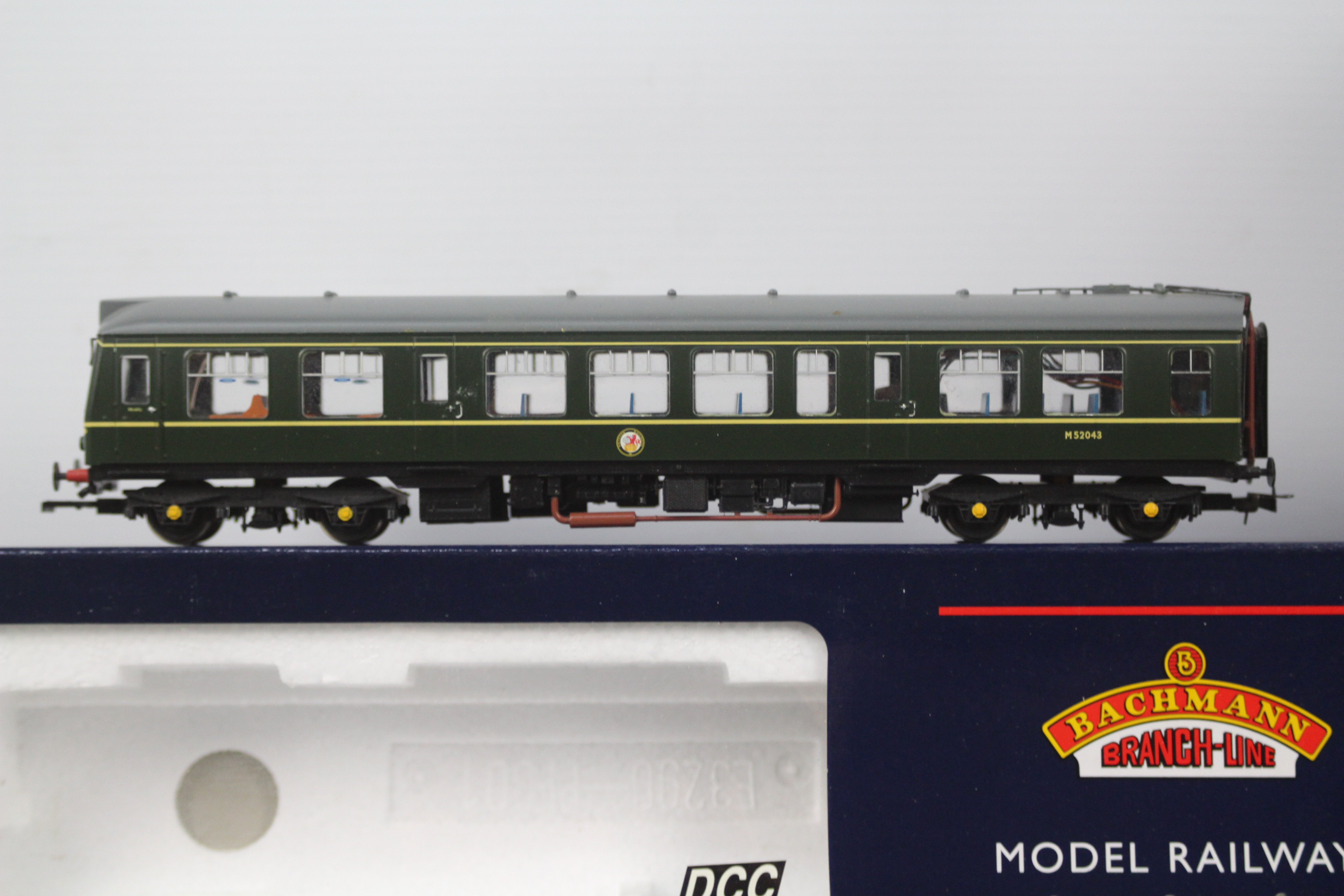 Bachmann - an OO gauge boxed two-car set, BR green livery, class 108 DMU locomotive, - Image 3 of 3
