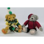 House Of Nisbet - April Whitcomb - 2 x limited edition 1980s bears by April Whitcomb.