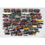 Hornby - Lima - Tri ang. A large quantity of unboxed freight rolling stock items OO/HO gauge.