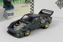 Exoto - Racing Legends - A rare boxed special edition Porsche 935 Turbo in 1:18 scale painted in