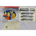 Hornby - A boxed Hornby R2445 Limited Edition OO gauge Silver Jubilee Train Pack,