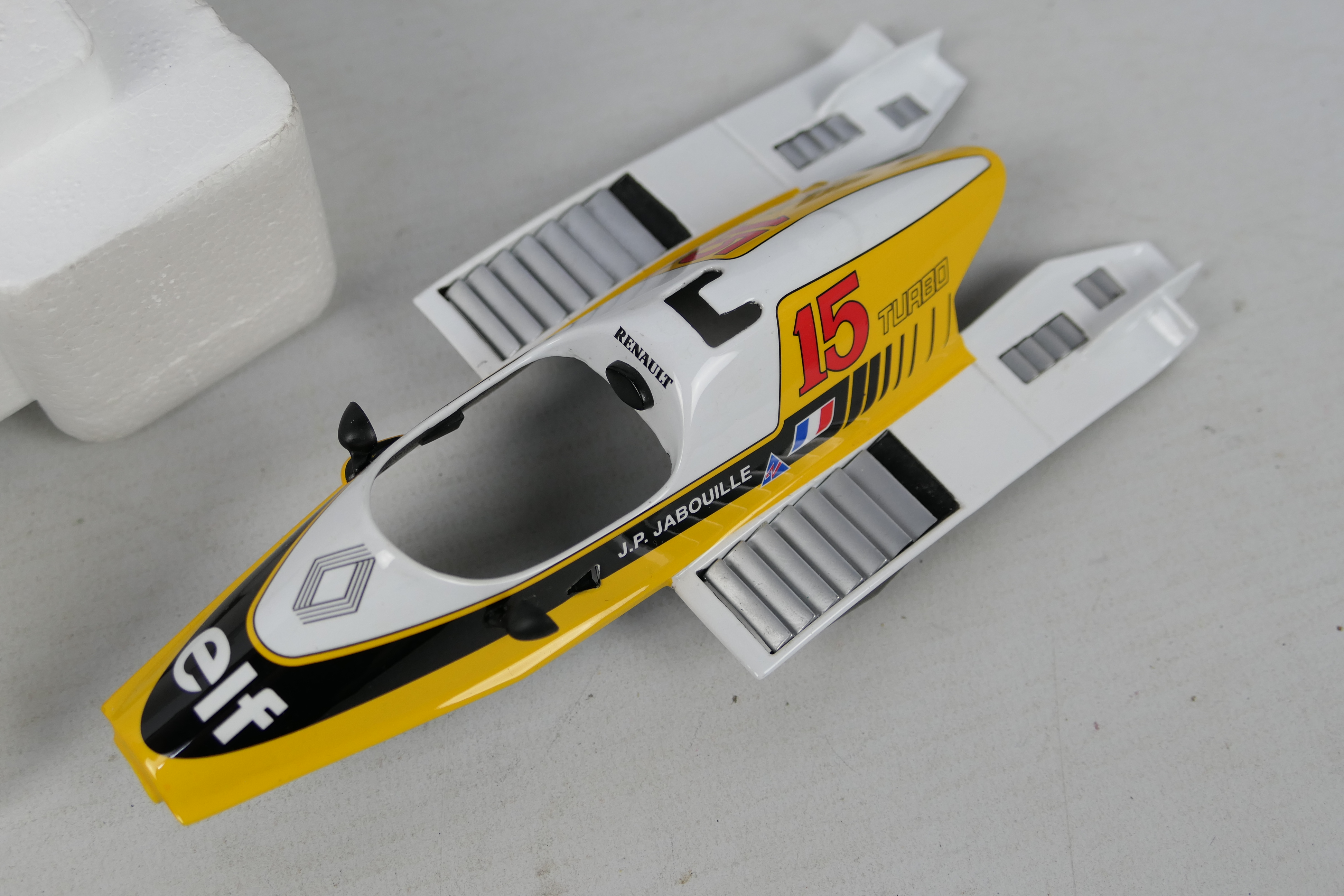 Exoto - Racing Legends - A boxed Renault RE-20 Turbo F1 number 15 J.P. - Image 7 of 7