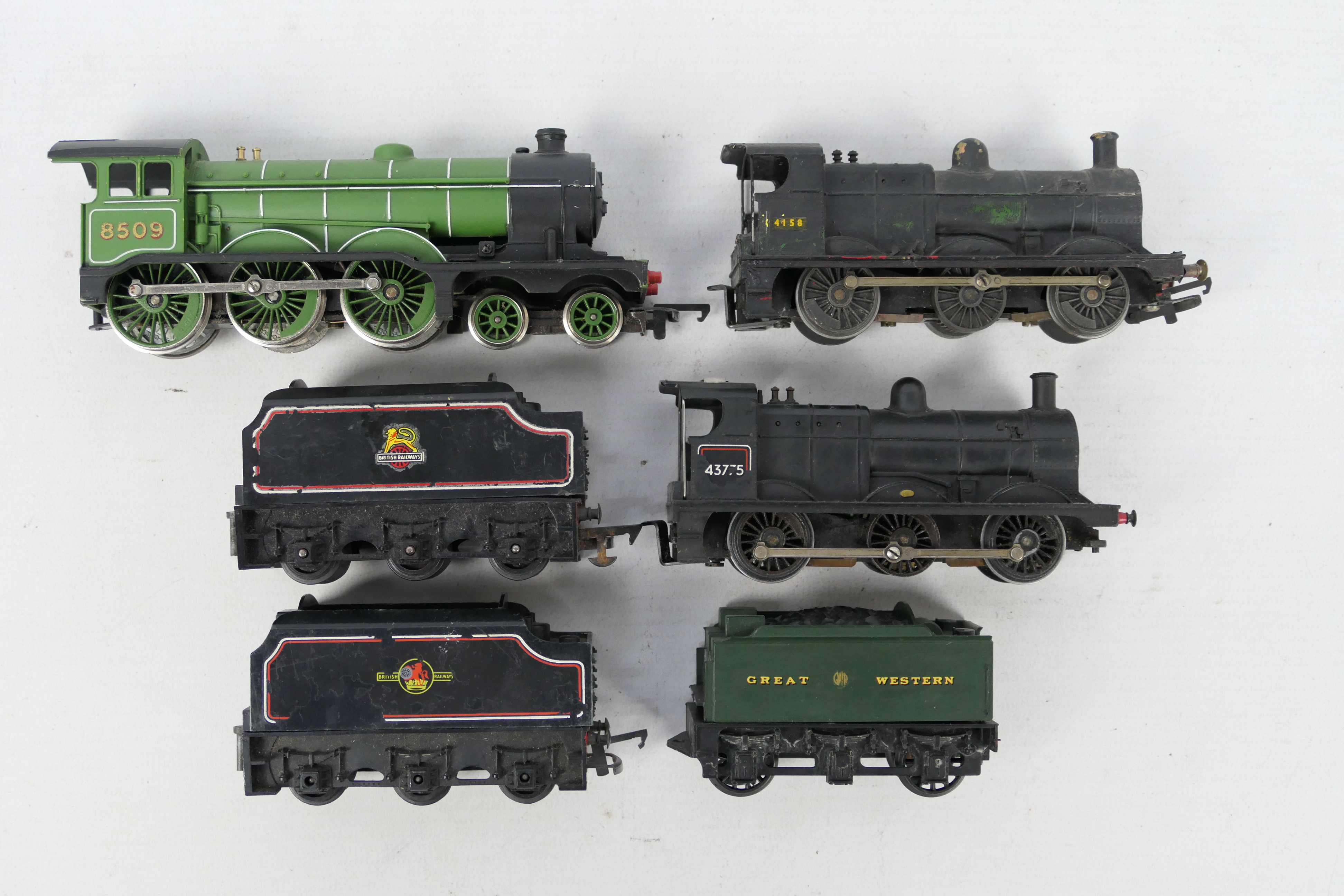 Hornby - Tri ang - Locomotives.