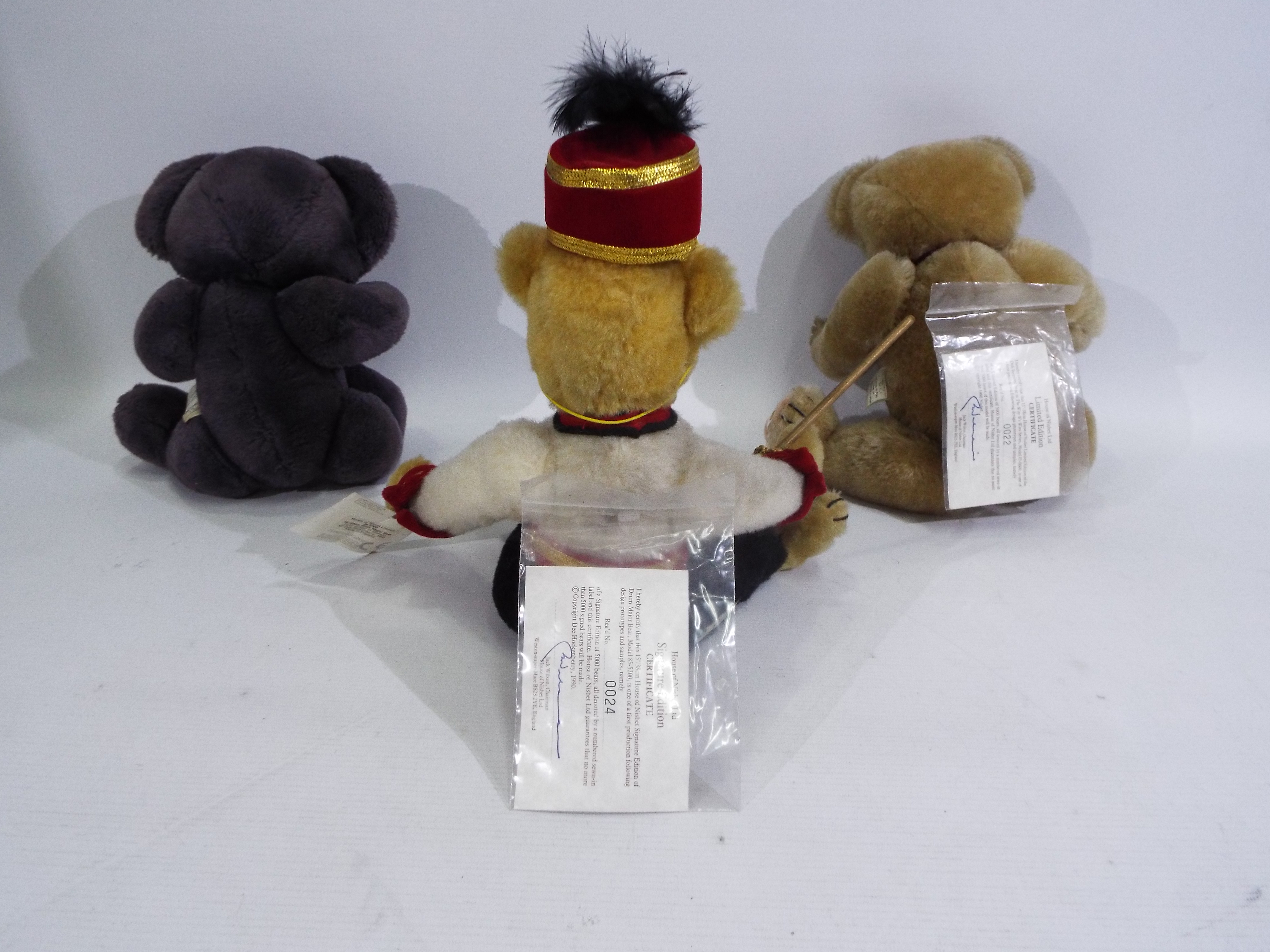 House Of Nisbet - 3 x limited edition jointed bears, - Image 2 of 9