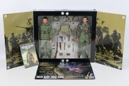 Dragon - A boxed Dragon two action figure set #73072 1:6 scale 'Windtalkers' Nicolas Cage Corporal