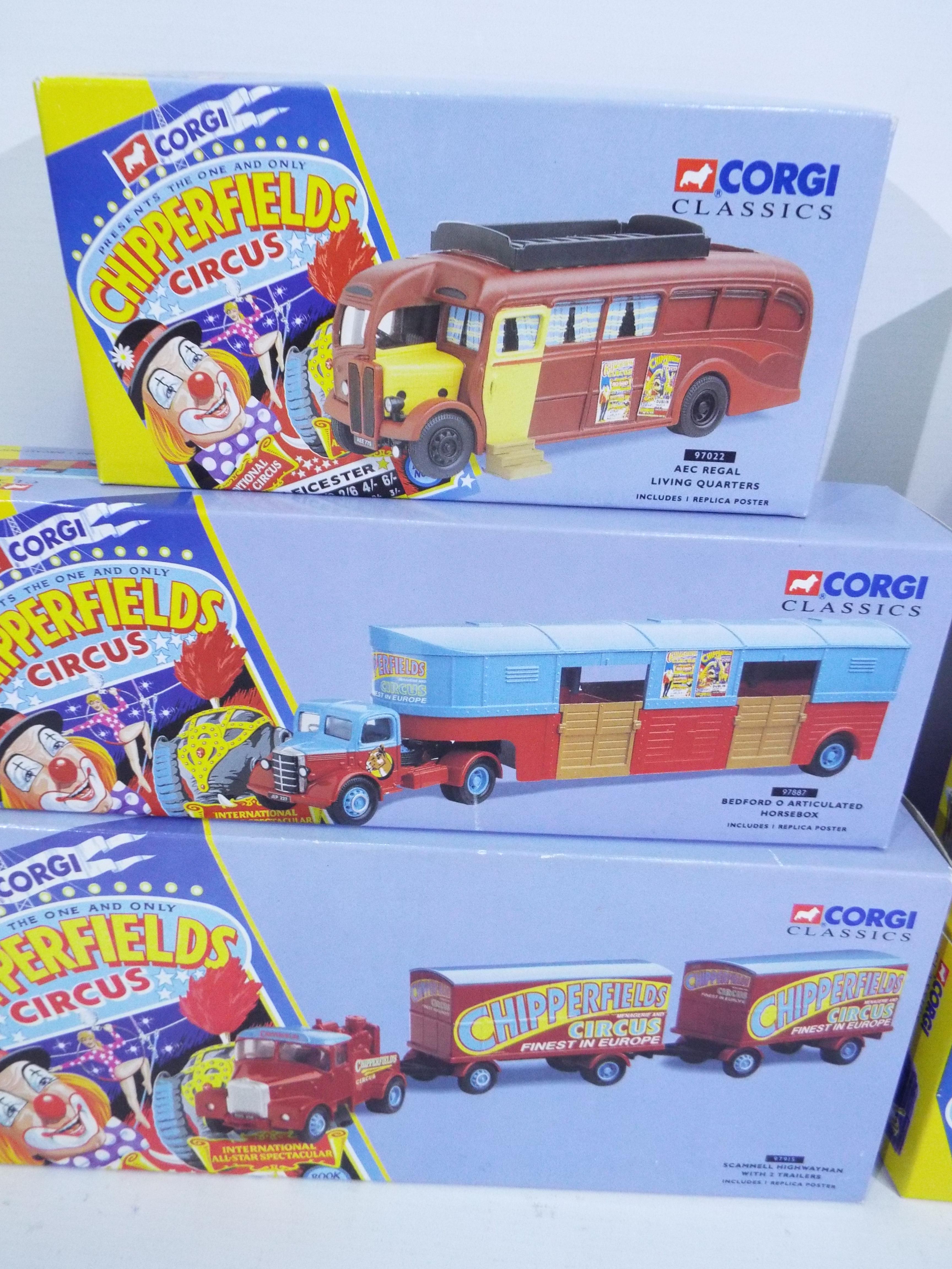 Corgi - 6 x limited edition boxed Corgi vehicles from the Chipperfield's Circus series - Lot - Image 3 of 4