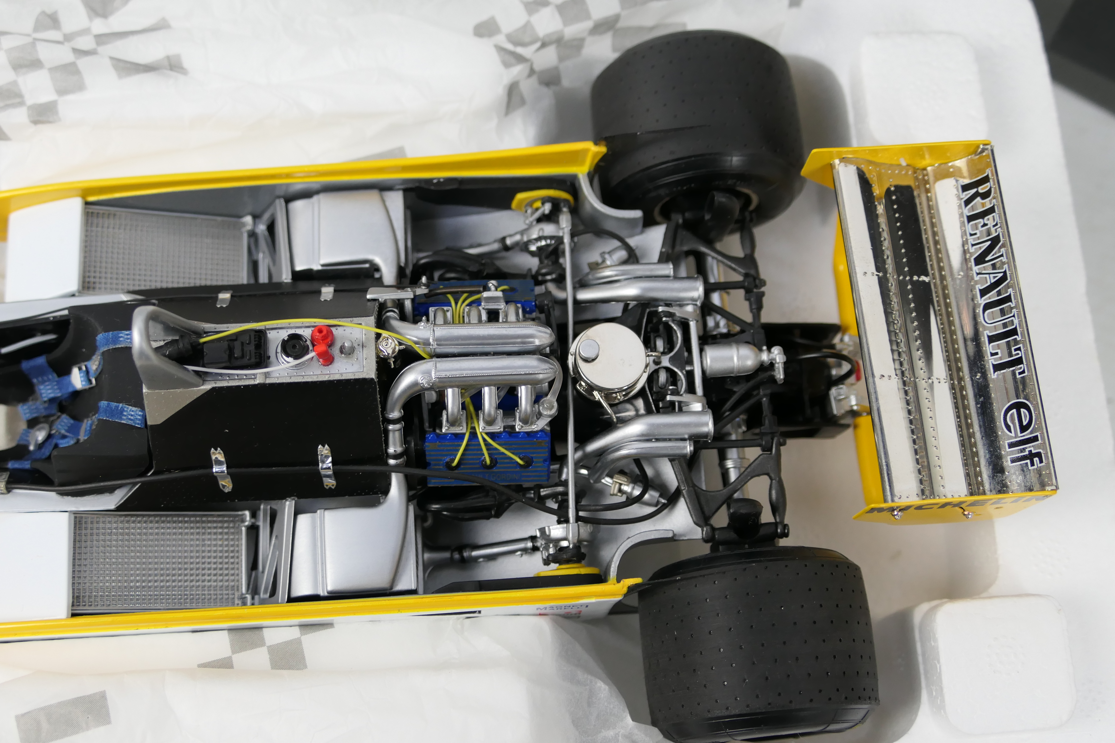 Exoto - Racing Legends - A boxed Renault RE-20 Turbo F1 number 15 J.P. - Image 5 of 7