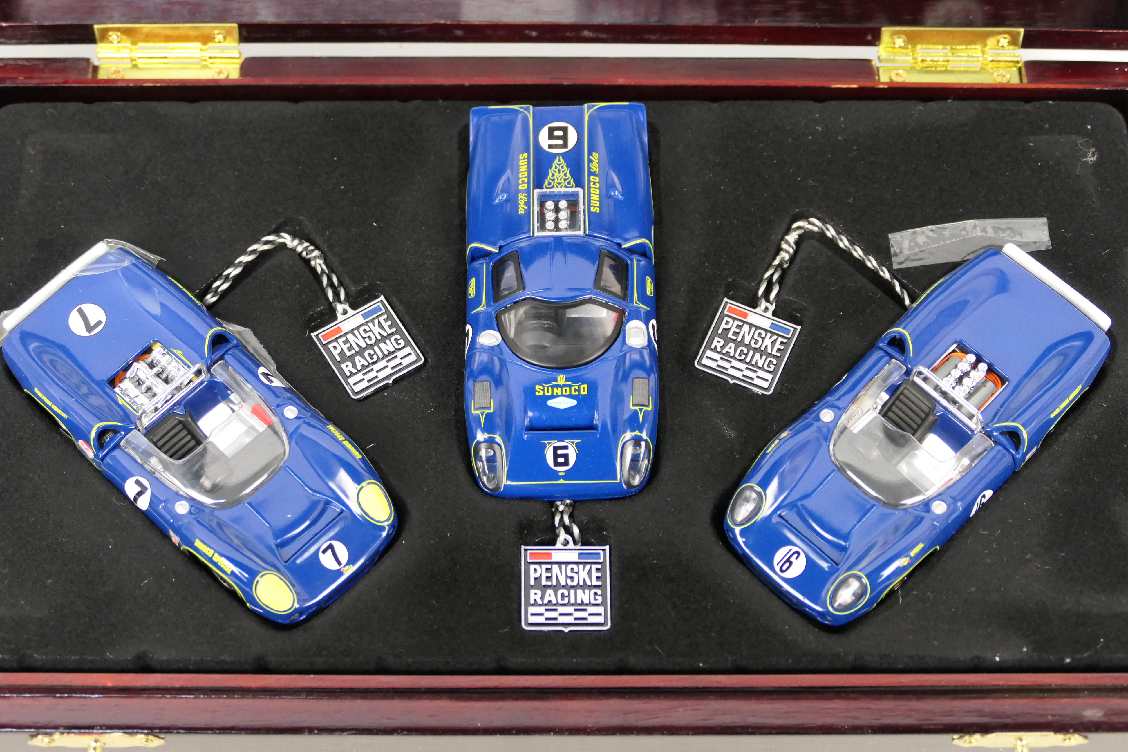 GMP - A limited edition Mark Donohue Lola T-70 3 x car set in Penske Racing Sunoco livery # 12401. - Image 2 of 4