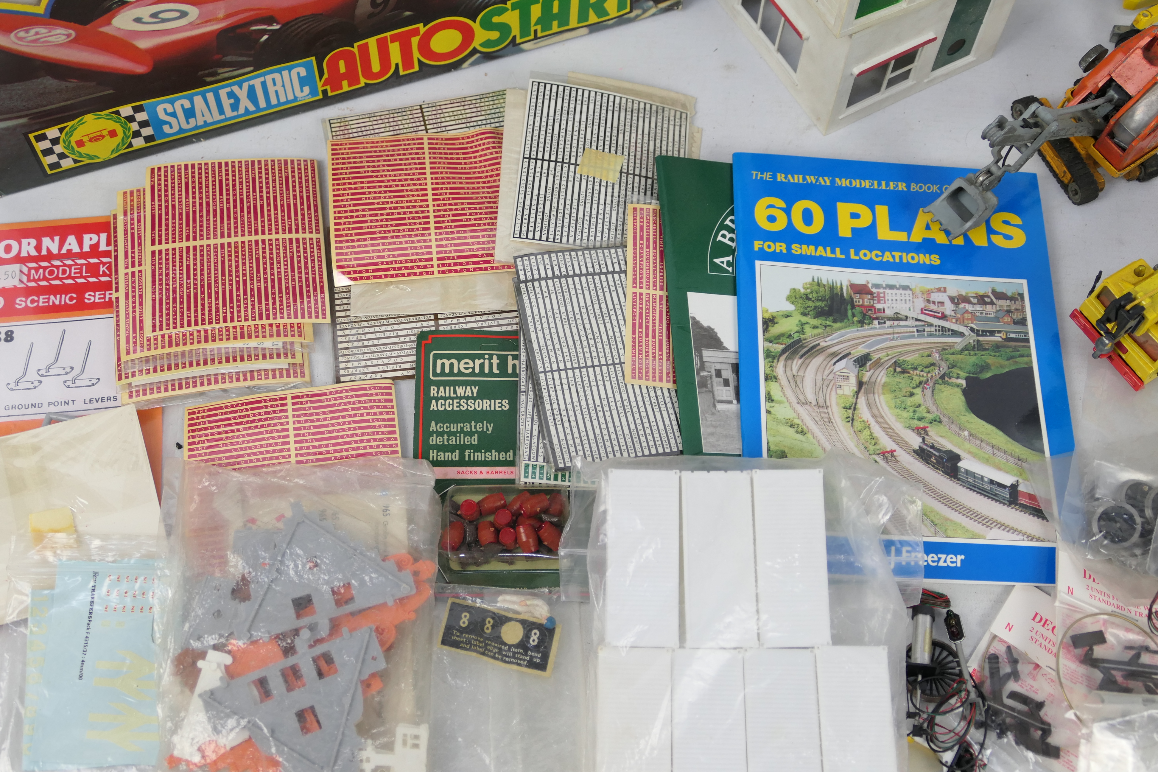 A large selection of loose and boxed model railway and diecast items including decals, - Image 4 of 4