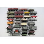 Hornby - Hornby Dublo - A group of 28 unboxed mainly Hornby Dublo freight rolling stock items.