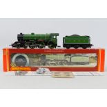 Hornby - A boxed Hornby R053 OO gauge Class B17 4-6-0 steam locomotive and tender Op.