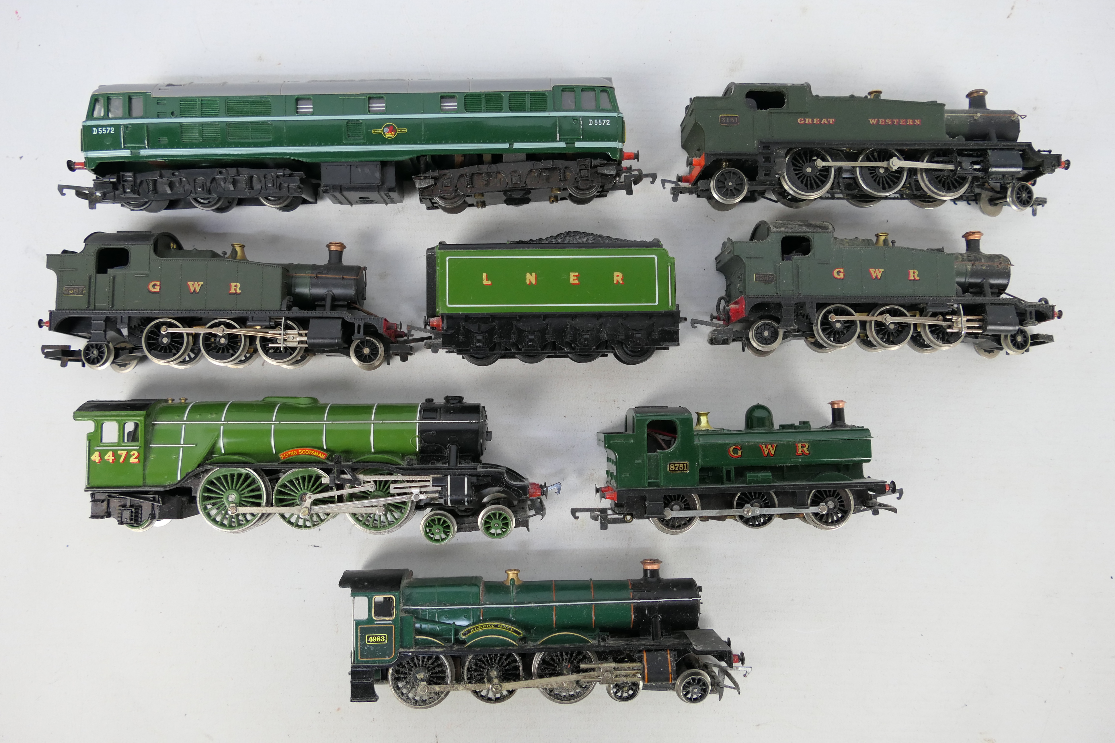 Triang - Others - Seven unboxed OO gauge locomotives. - Image 2 of 2