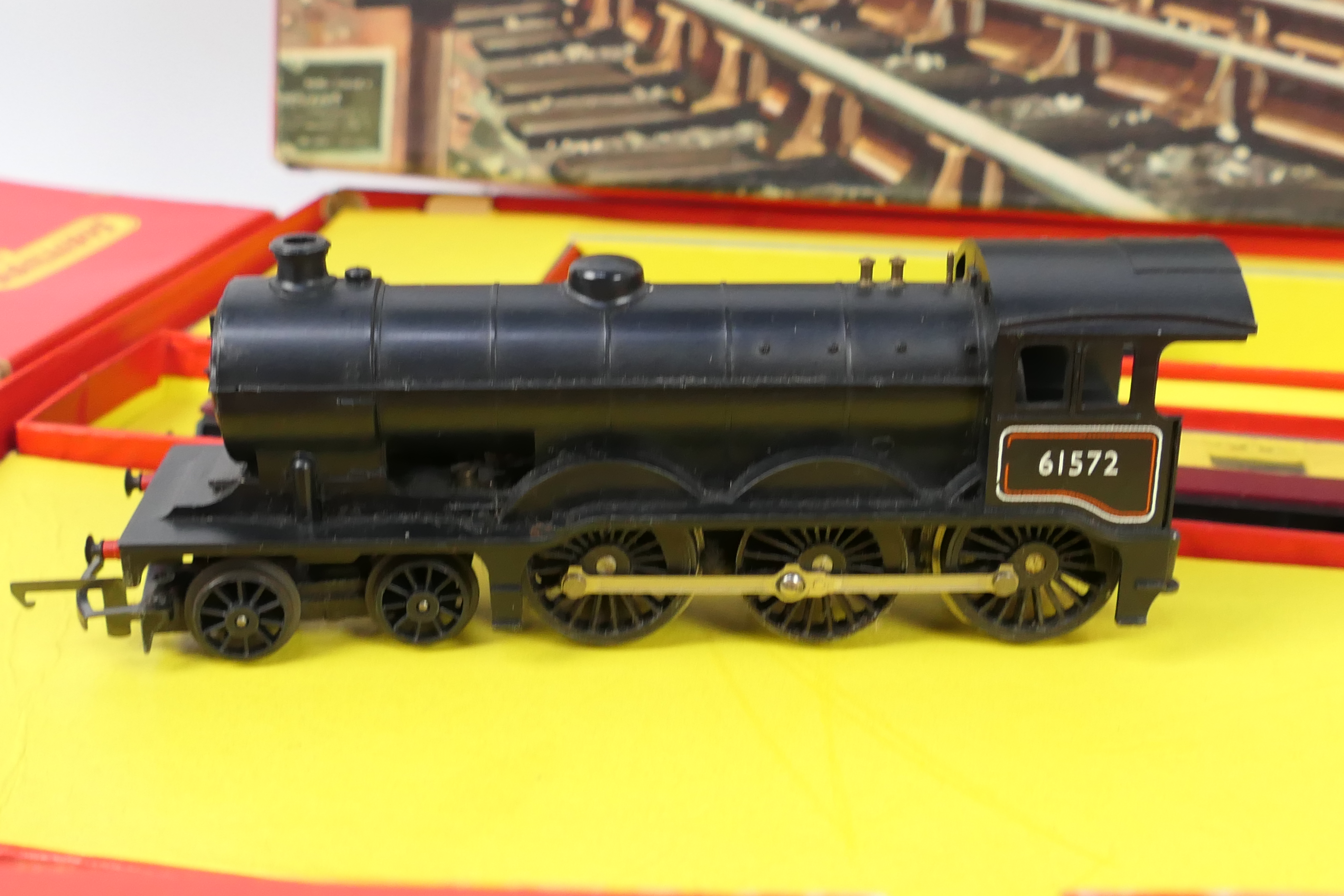 Triang - A boxed Triang OO gauge RS29 steam train set. - Image 3 of 4