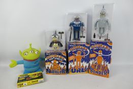 Futurama - Pixar - 3 x boxed wind up robots from the Futurama series, Bender, Nibbler and URL,