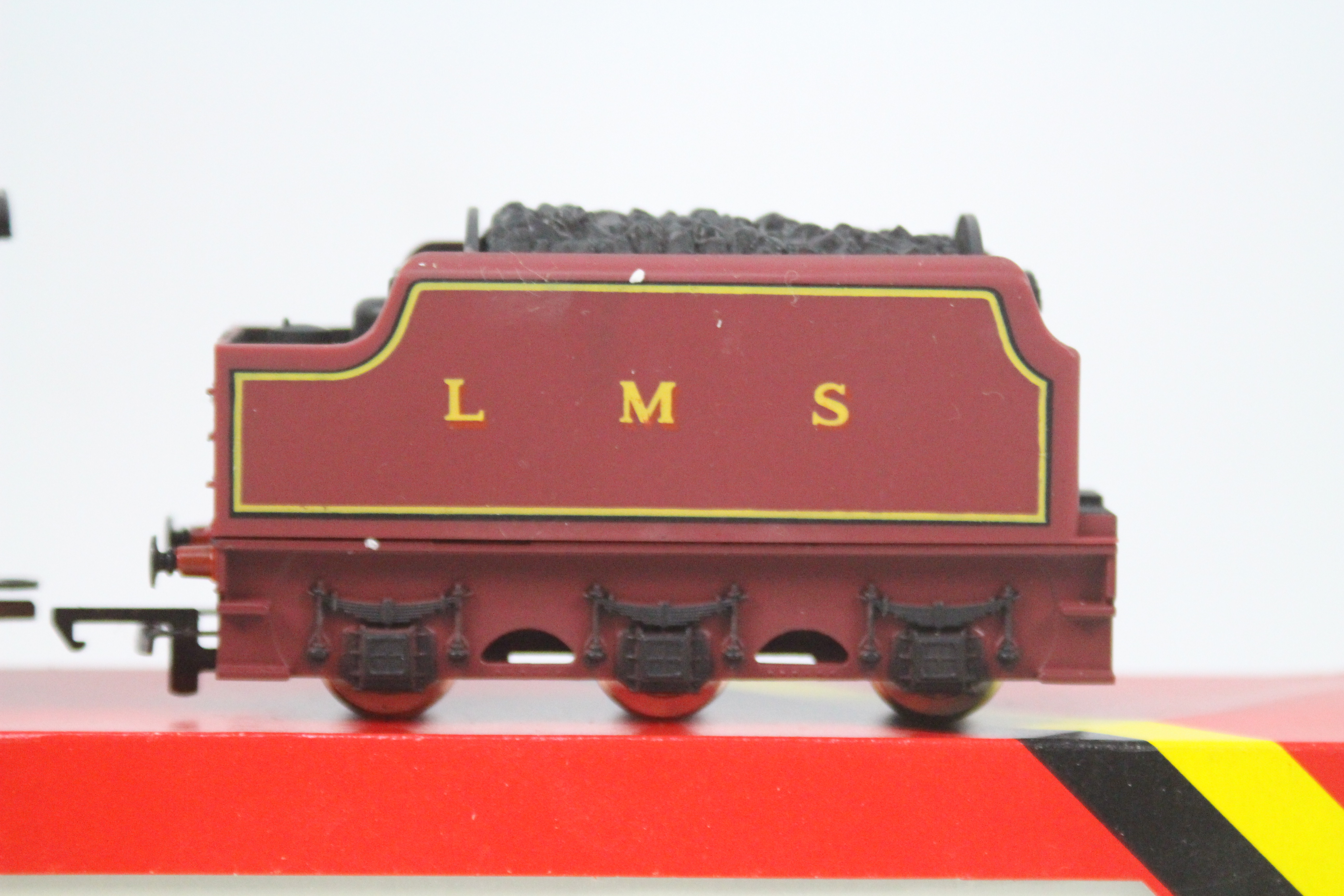 Hornby - A boxed Hornby R842 OO gauge Class 5 4-6-0 steam locomotive and tender Op.No. - Image 3 of 3