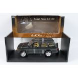 AUTOart - A boxed 1:18 #70011 Range Rover 4.6 HSE in met green livery.