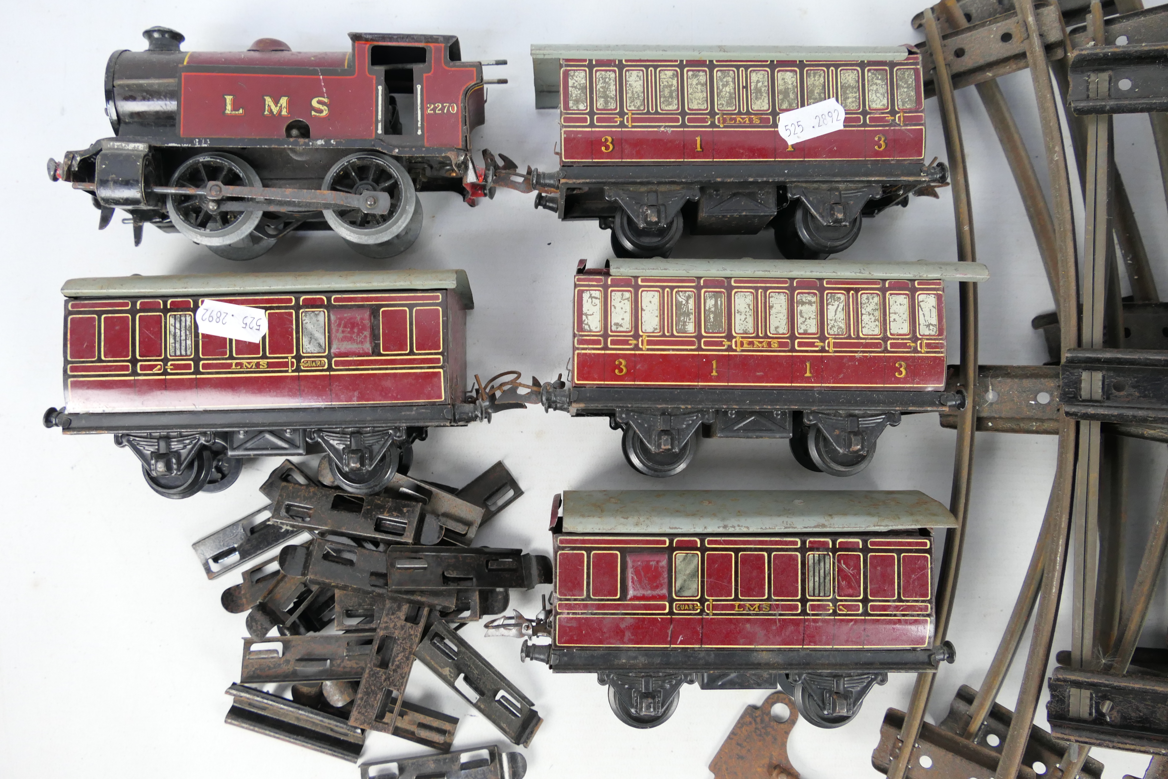 Hornby - An unboxed Hornby O gauge 2-rail clockwork 0-4-0 steam locomotive Op.No. - Image 2 of 2