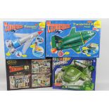 Thunderbirds - Carlton - Vivid Imagination - Air Hogs - Falcon Deluxe.