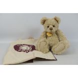 Charlie Bears - A #CB104734 'Nora' Charlie Bear.