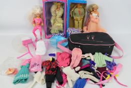 Mattel - Barbie - The Heart Family - 4 x dolls and a quantity of clothing and accessories including