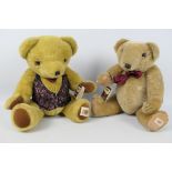 House Of Nisbet - 2 x jointed bears,