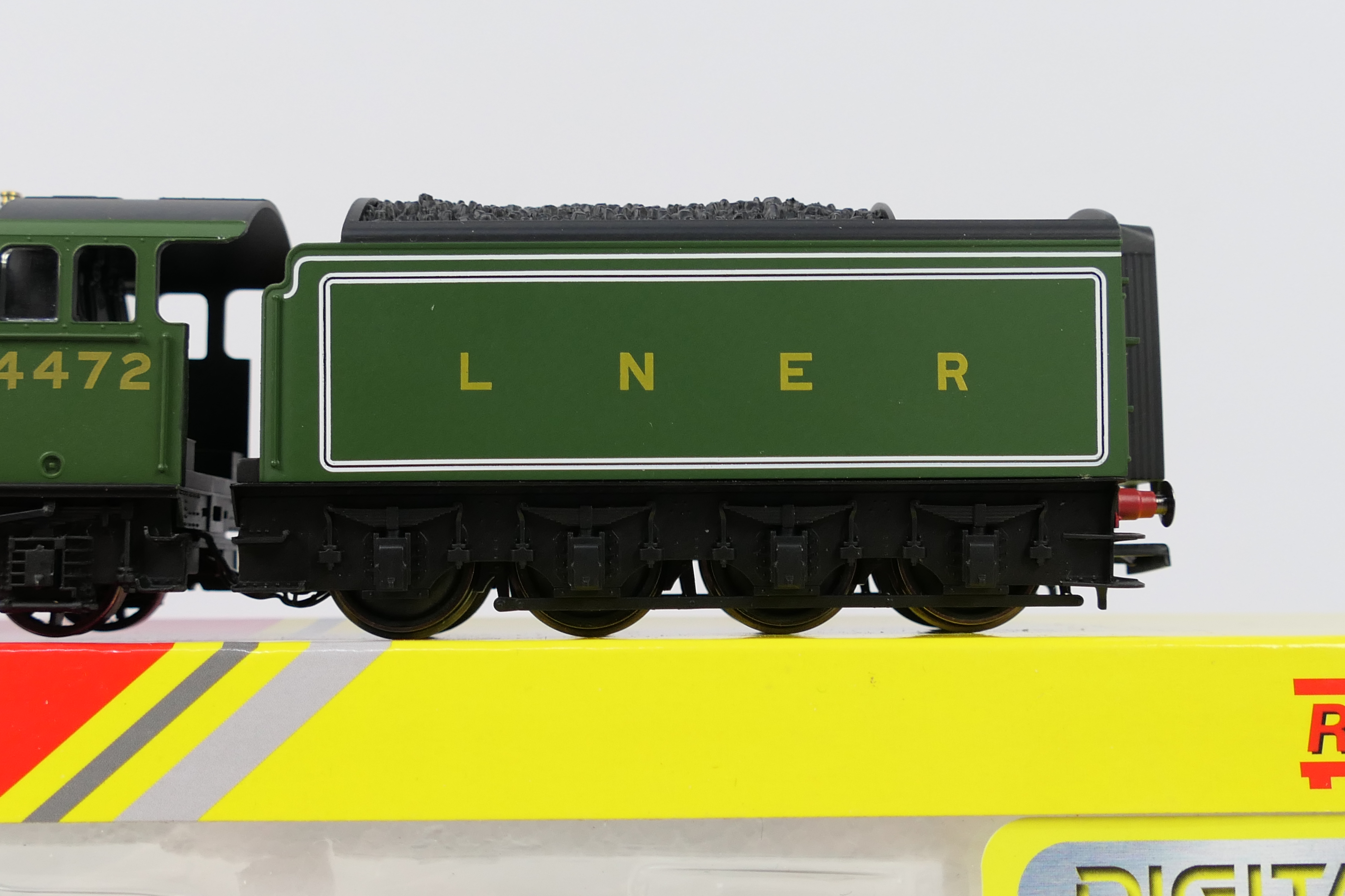 Hornby - an OO gauge model 4-6-2 locomotive and tender, DCC fitted, digital TTS Sound, class A1, - Image 3 of 3