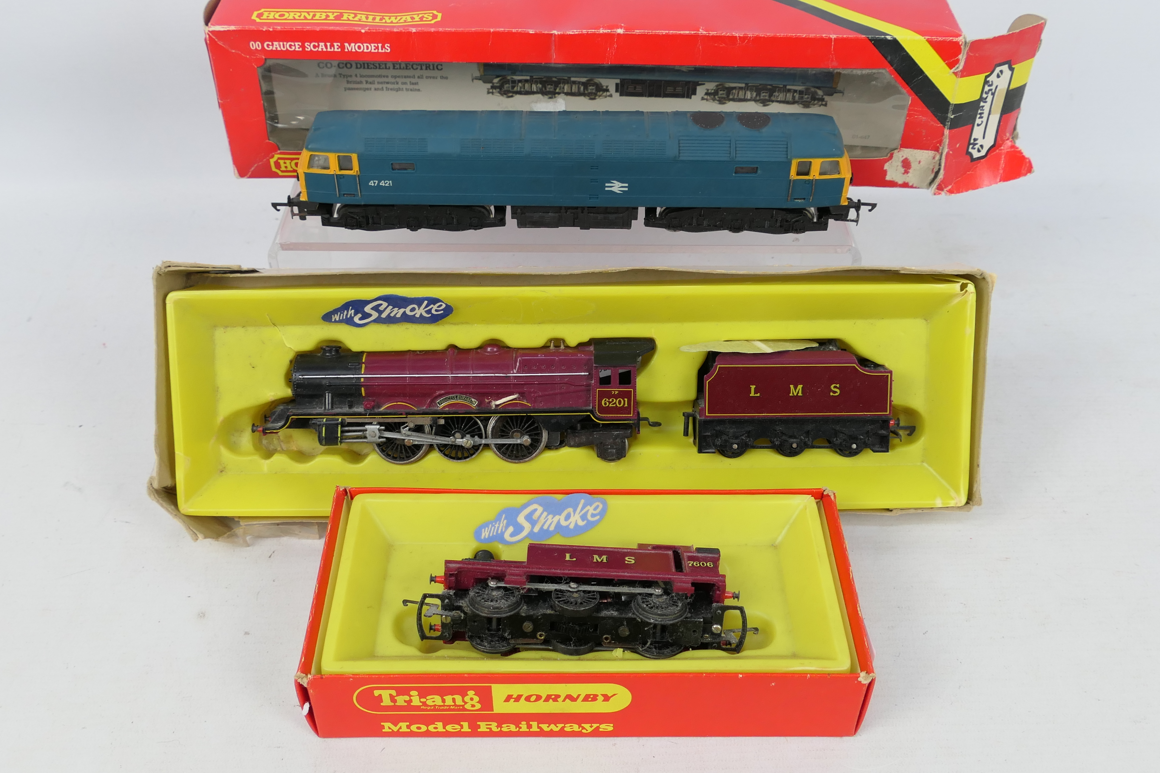 Hornby - Triang - Three partially boxed OO gauge locomotives.