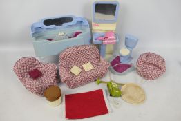 Pedigree - Sindy - A collection of vintage Sindy furniture and accessories including bathroom suite,