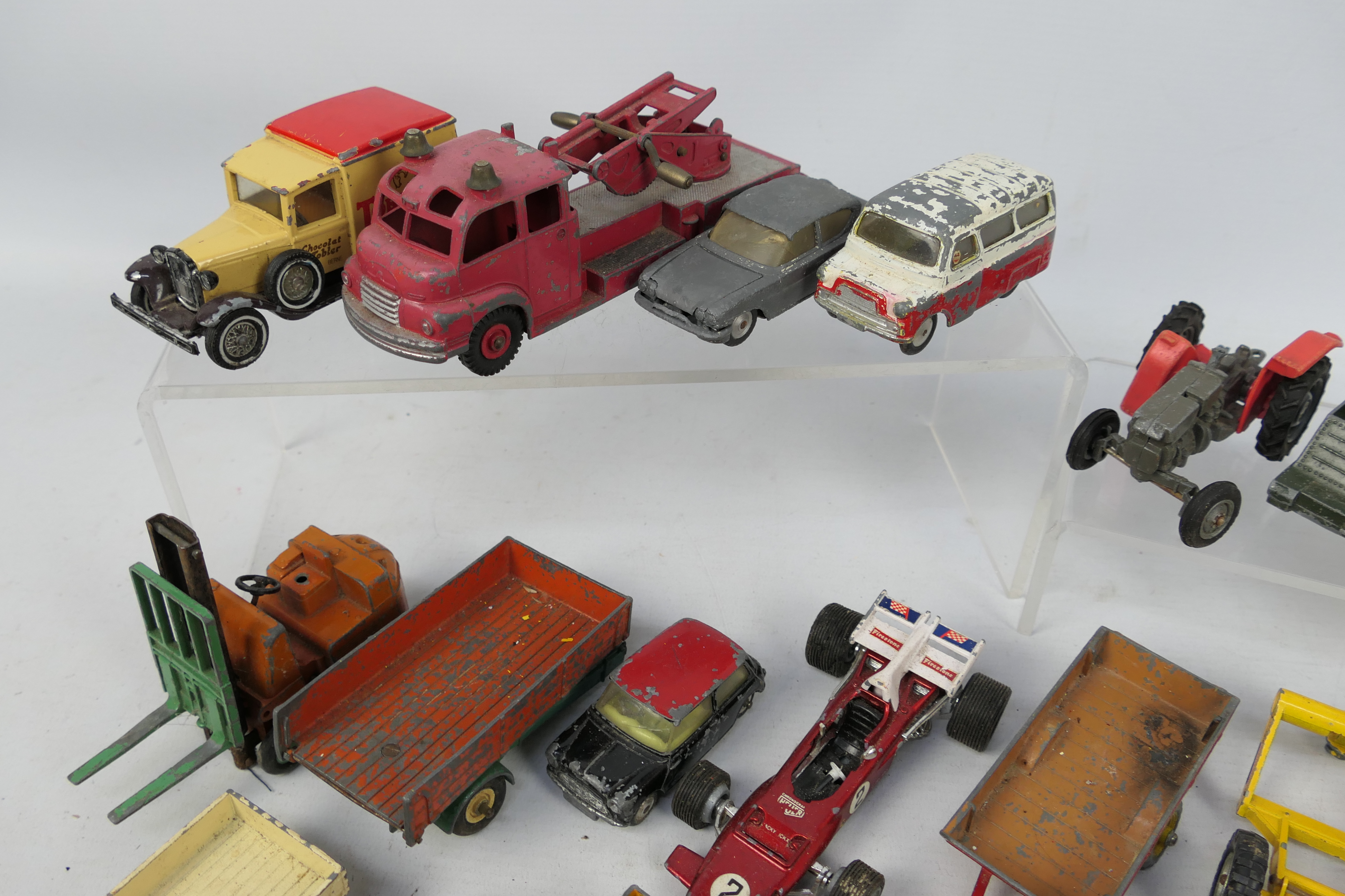 Dinky Toys - Corgi Toys - Matchbox - Marx - Others - An unboxed assembly of playworn diecast - Image 2 of 5