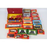 Hornby - Replica Railways - Mainline - Hornby Dublo - A boxed collection of OO gauge items of