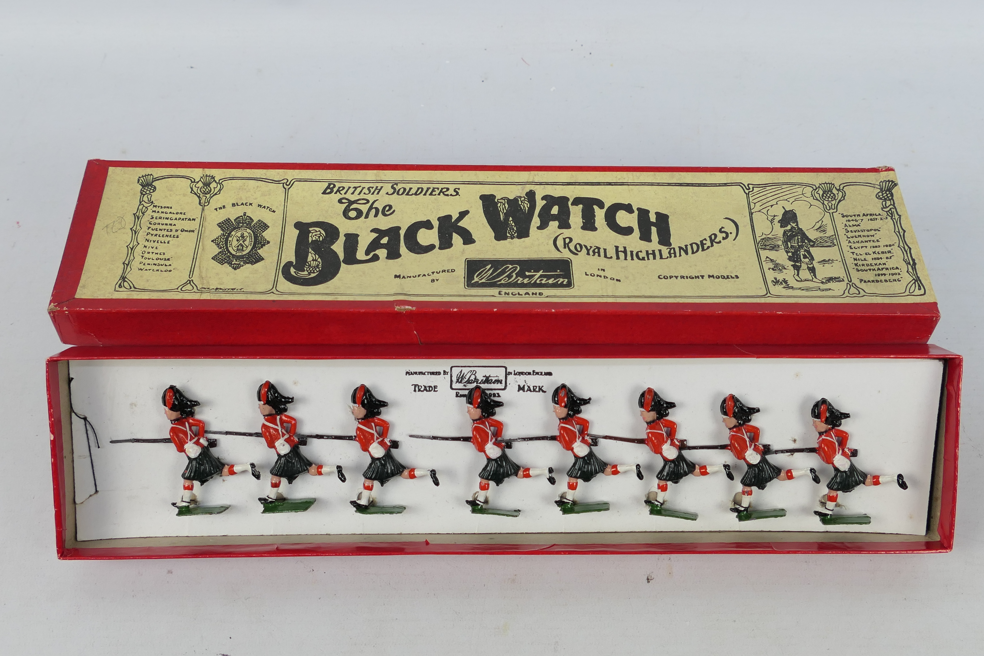 Britains - A boxed set of British Soldiers - The Black Watch 42nd Royal Highlanders # 11.