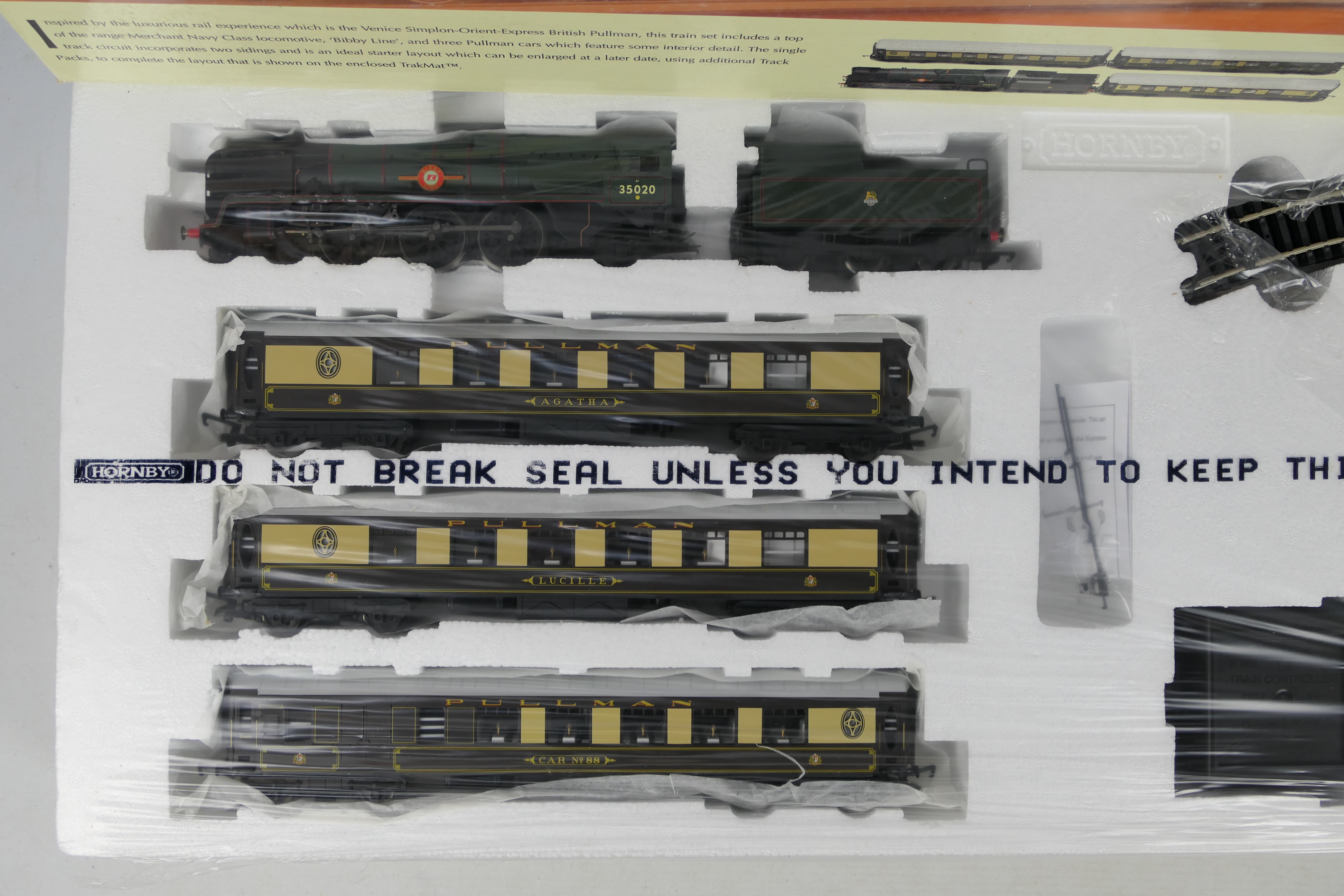 Hornby - A boxed Hornby R1062 'Marks & Spencer Special Edition' 'Venice Simplon - Orient Express - Image 2 of 3