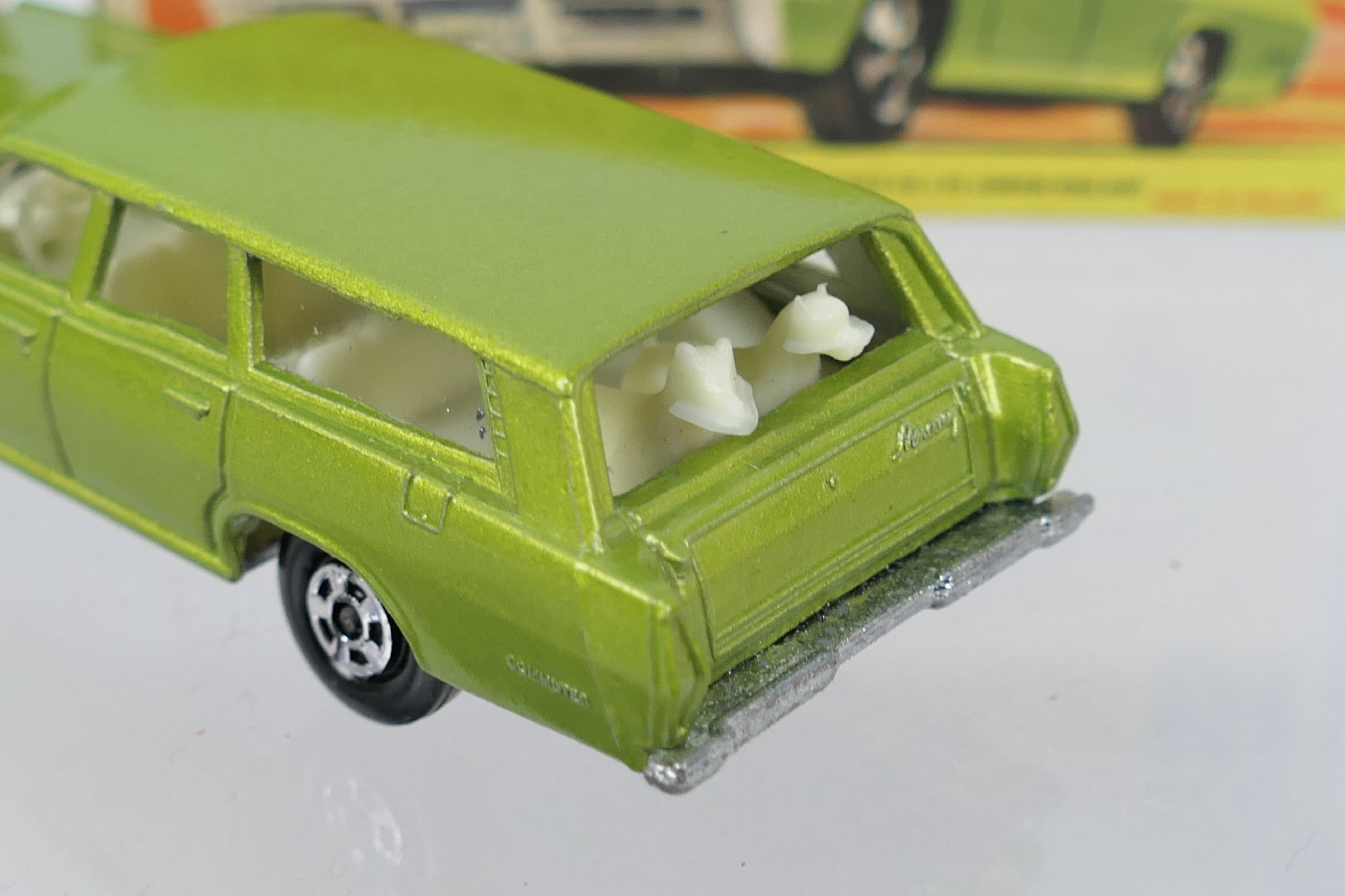 Matchbox - Lesney - Moko - Two boxed Matchbox Superfast #73 Mercury Commuter (metallic lime green, - Image 5 of 5