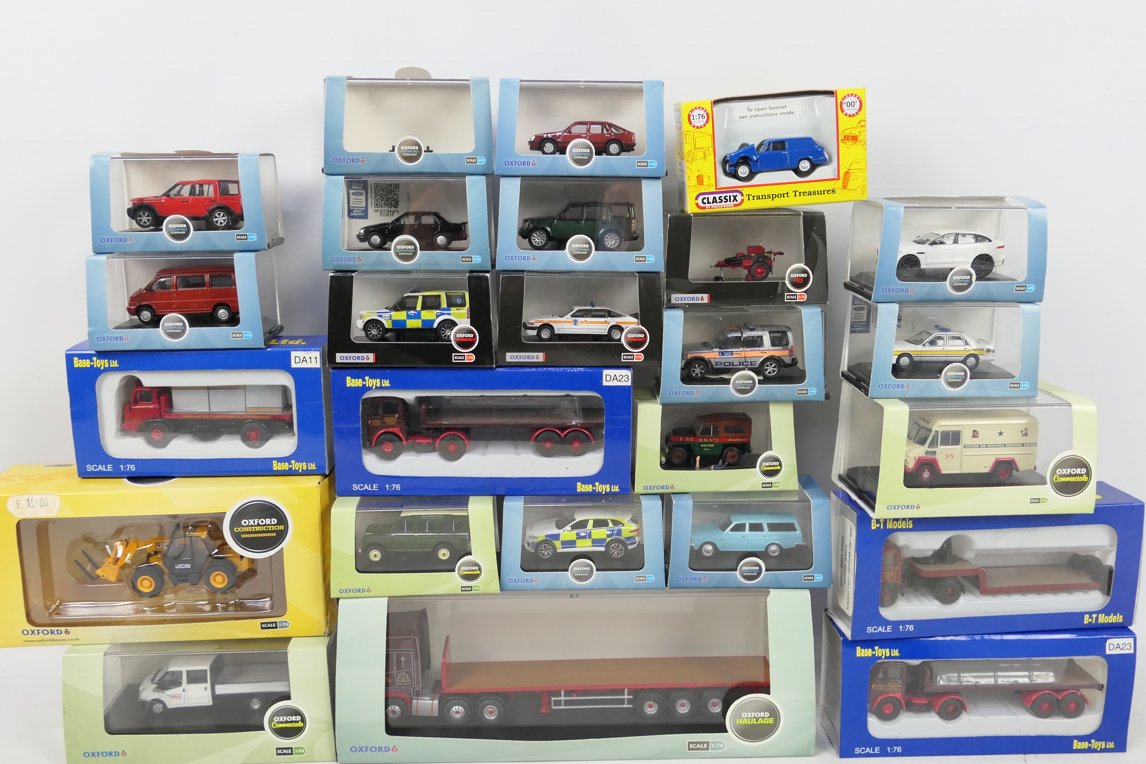 Oxford Diecast - Base Toys - Pocketbond - A collection of 24 x boxed vehicles in 1:76 scale
