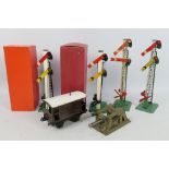 Hornby - Bassett Lowke - A collection of O gauge items including 2 x boxed Double Arm Signals #