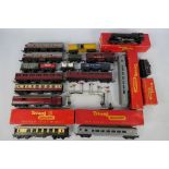 Tri-ang - Hornby - 18 x OO gauge models including a 4-6-3 Princess Elizabeth locomotive # R50,