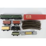 Hornby - TTR - A collection of OO gauge items including Class 31 Brush Diesel Electric number D5572