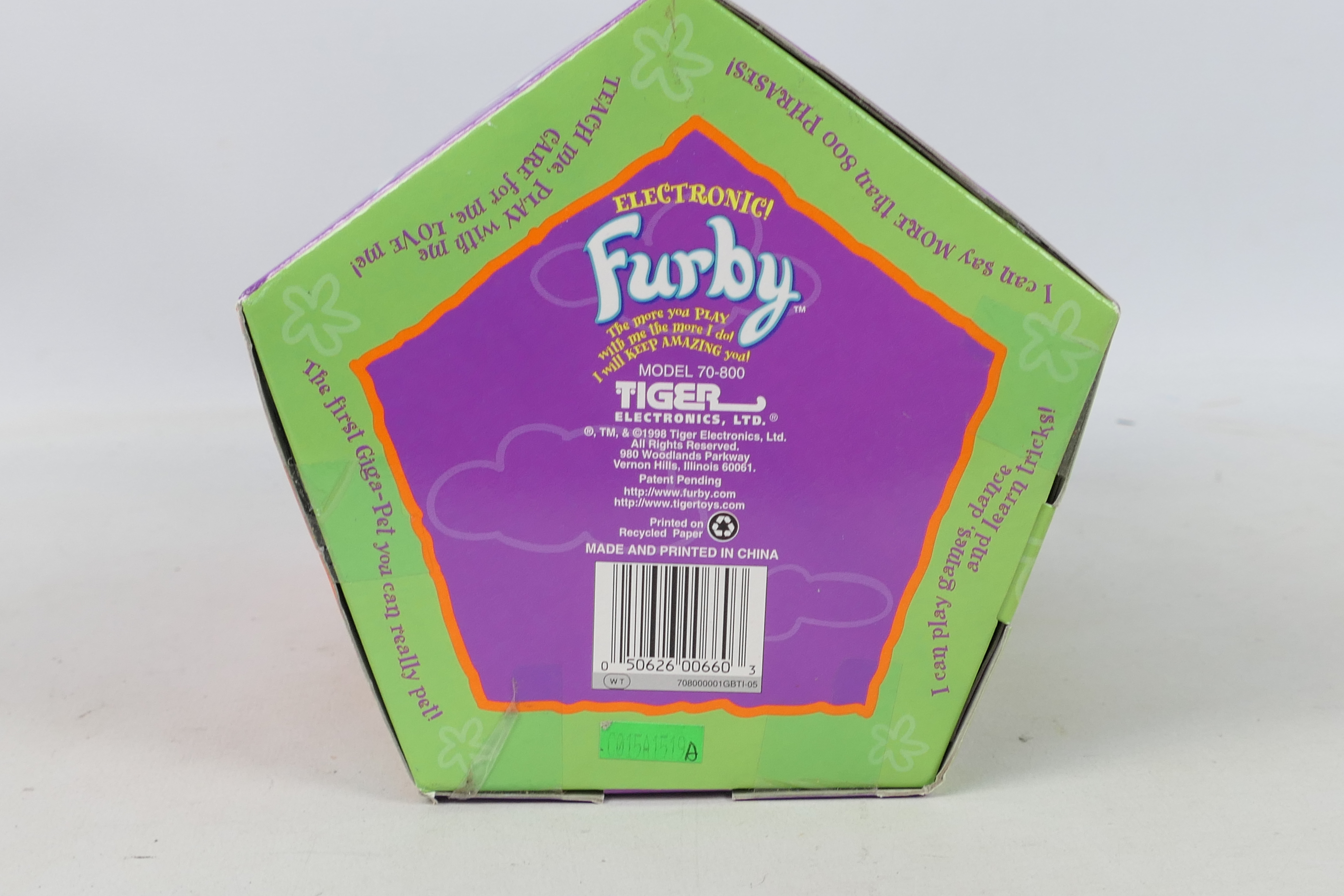 Hasbro - Tiger Electronics - A boxed model #70-800 1999 Generation 2 'Bear' Electronic Furby by - Image 5 of 5