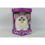 Hasbro - Tiger Electronics - A boxed model #70-800 Generation 1 1998 'Snowball'' Electronic Furby