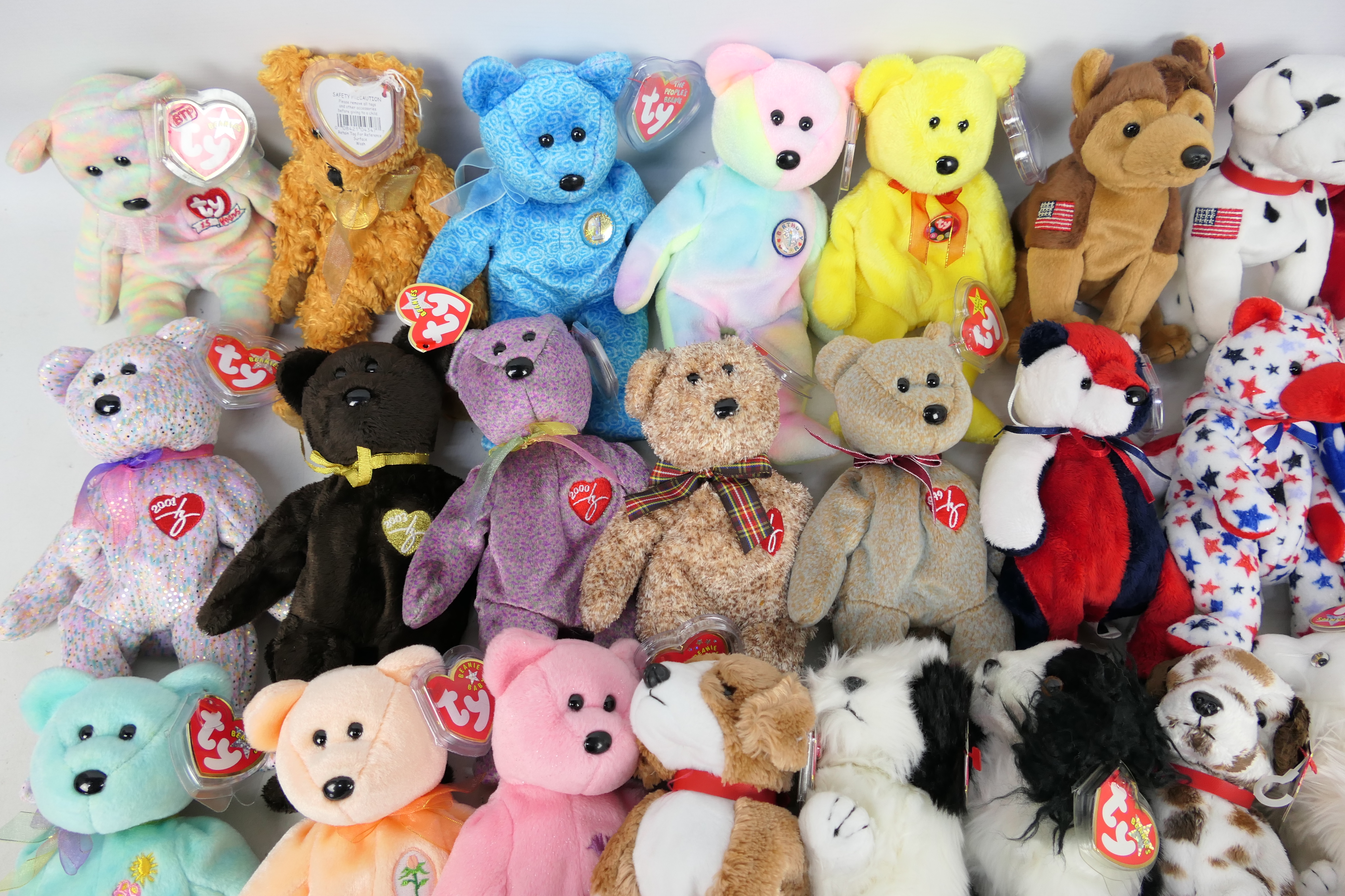 Ty - 33 x Ty Beanie Baby bears and soft toys - Lot includes 4 x USA-themed Beanie Babies to include - Image 2 of 6