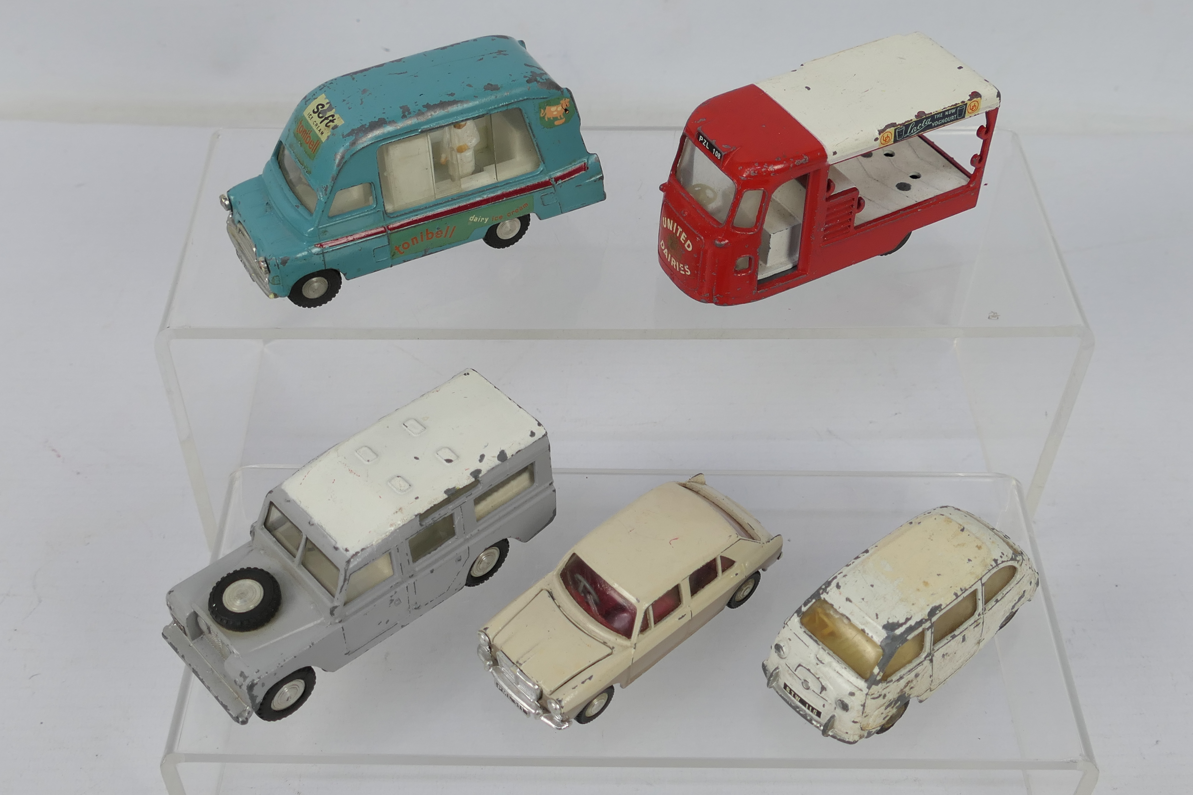 Spot-On - Five unboxed playworn diecast model vehicles from Spot-On.