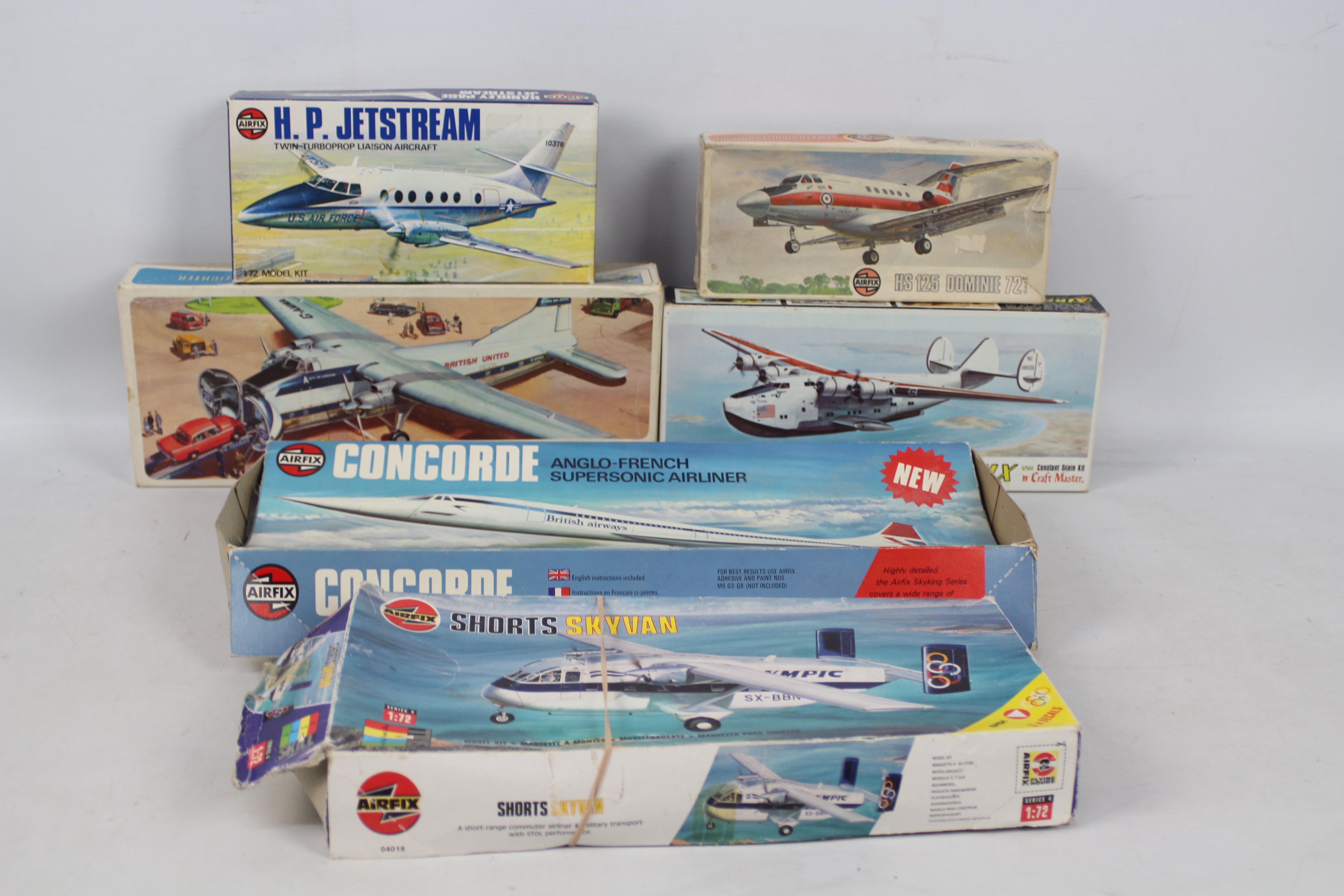 Airfix - Six boxed plastic civilian aircraft model kits in 1:72 and 1:144 scales.