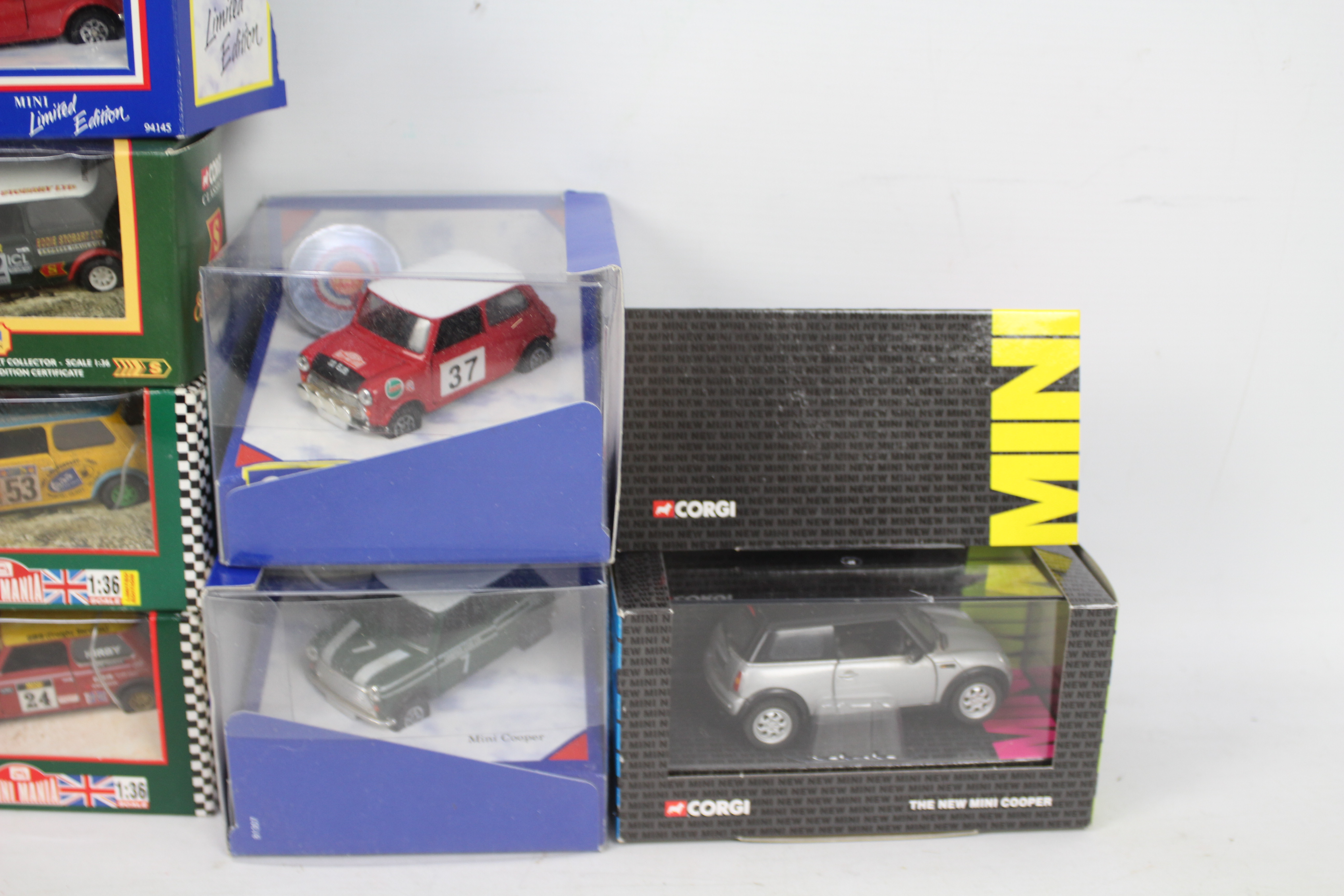 Corgi - Corgi Classics - A boxed collection of 13 1:43 scale diecast model Minis from various Corgi - Image 3 of 4