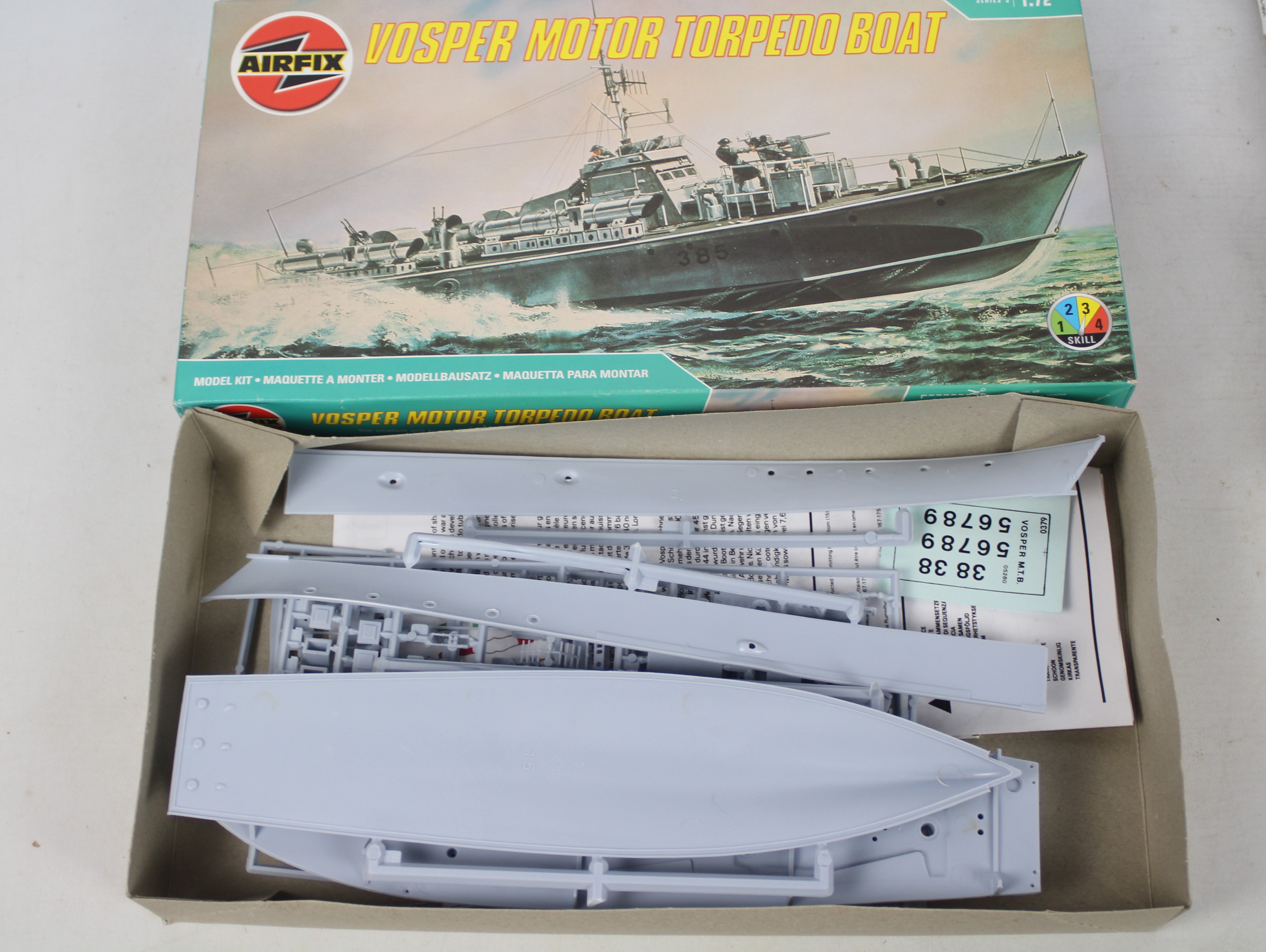 Airfix - Revell - A fleet of seven boxed plastic ship and boat model kits in a variety of scales. - Image 5 of 6