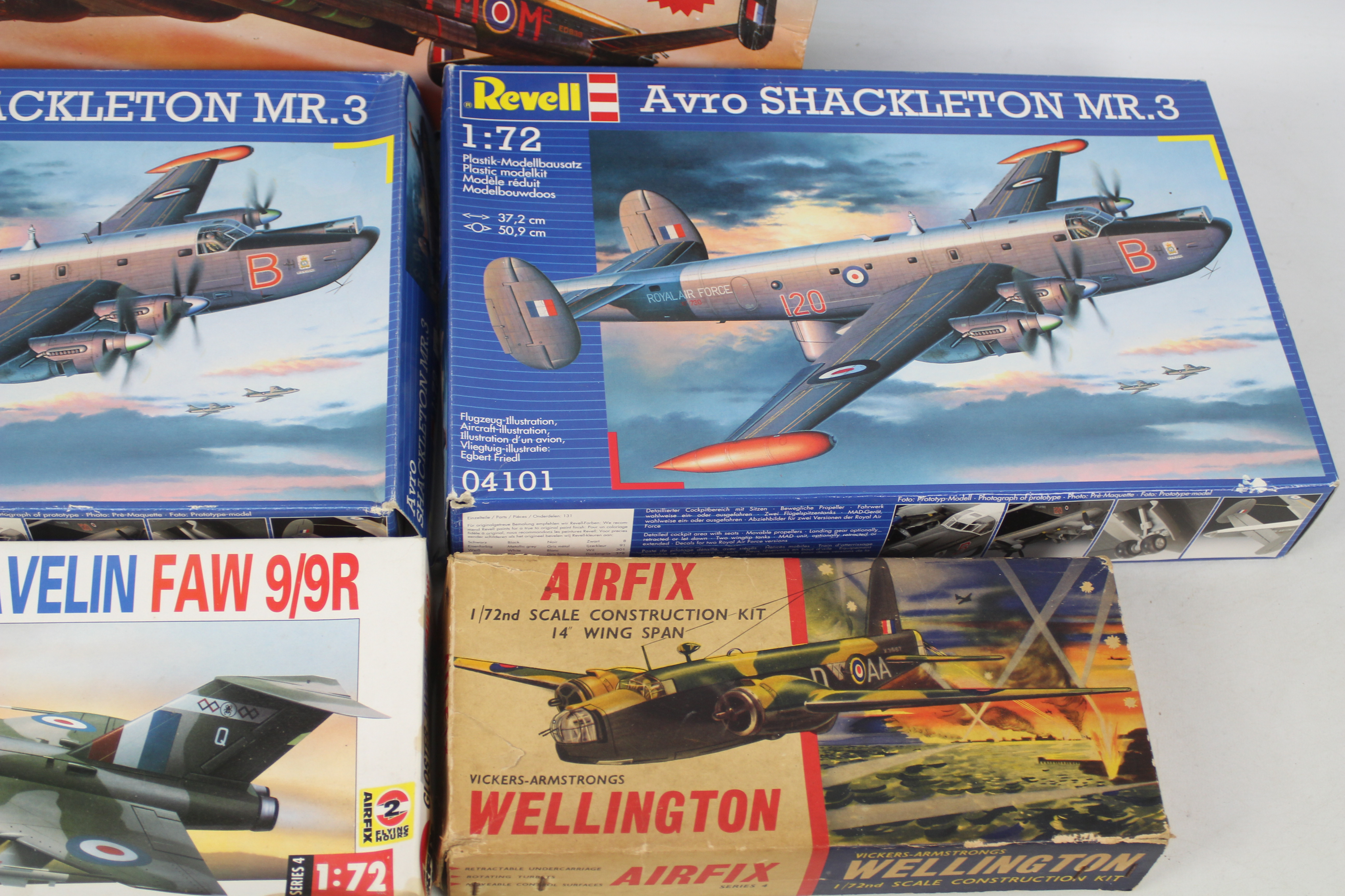 Airfix - Revell - Five boxed plastic military aircraft model kits in 1:72 scale. - Image 3 of 5