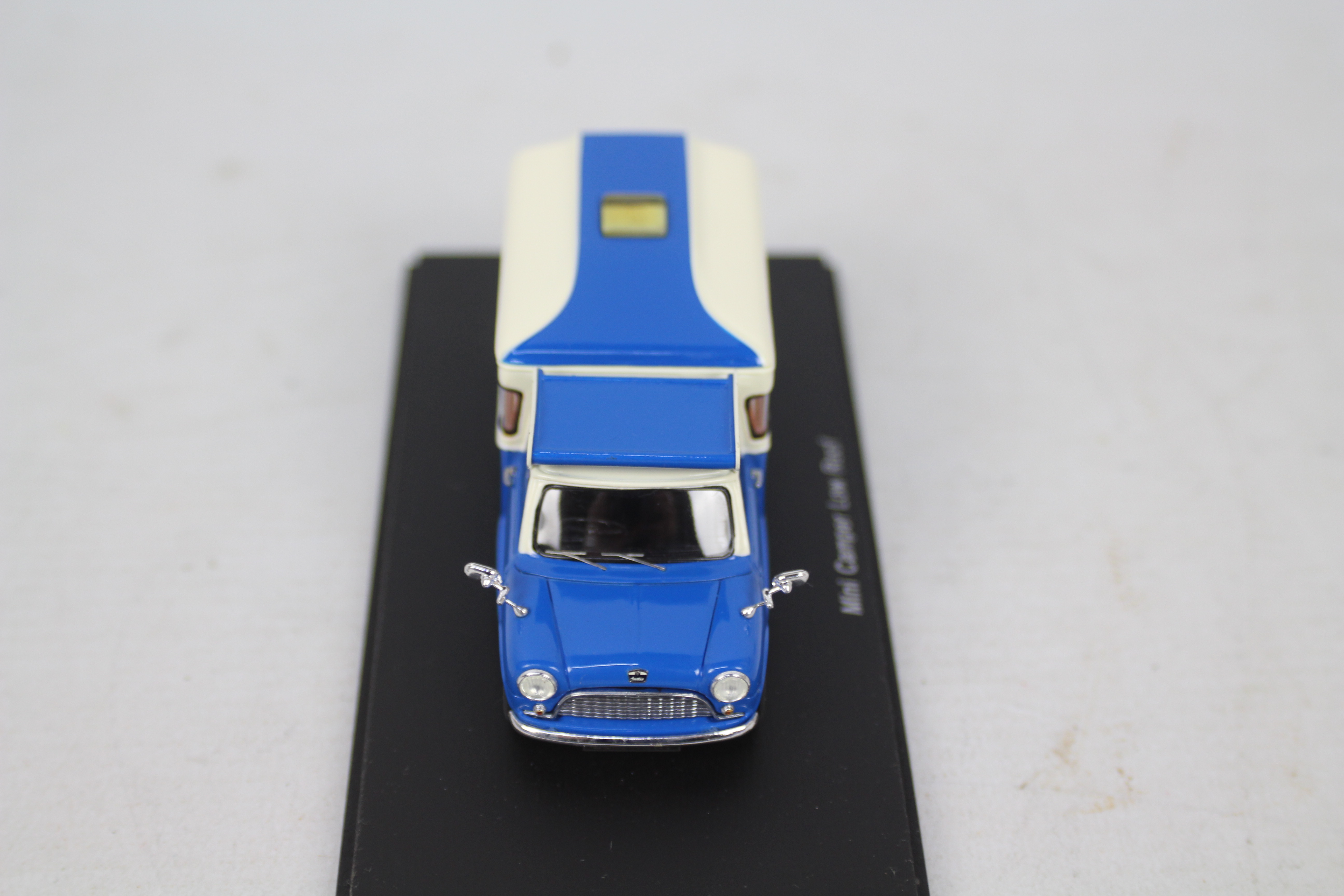 Spark - A boxed Spark 1:43 scale #S1517 Mini Low Roof Camper. - Image 3 of 3
