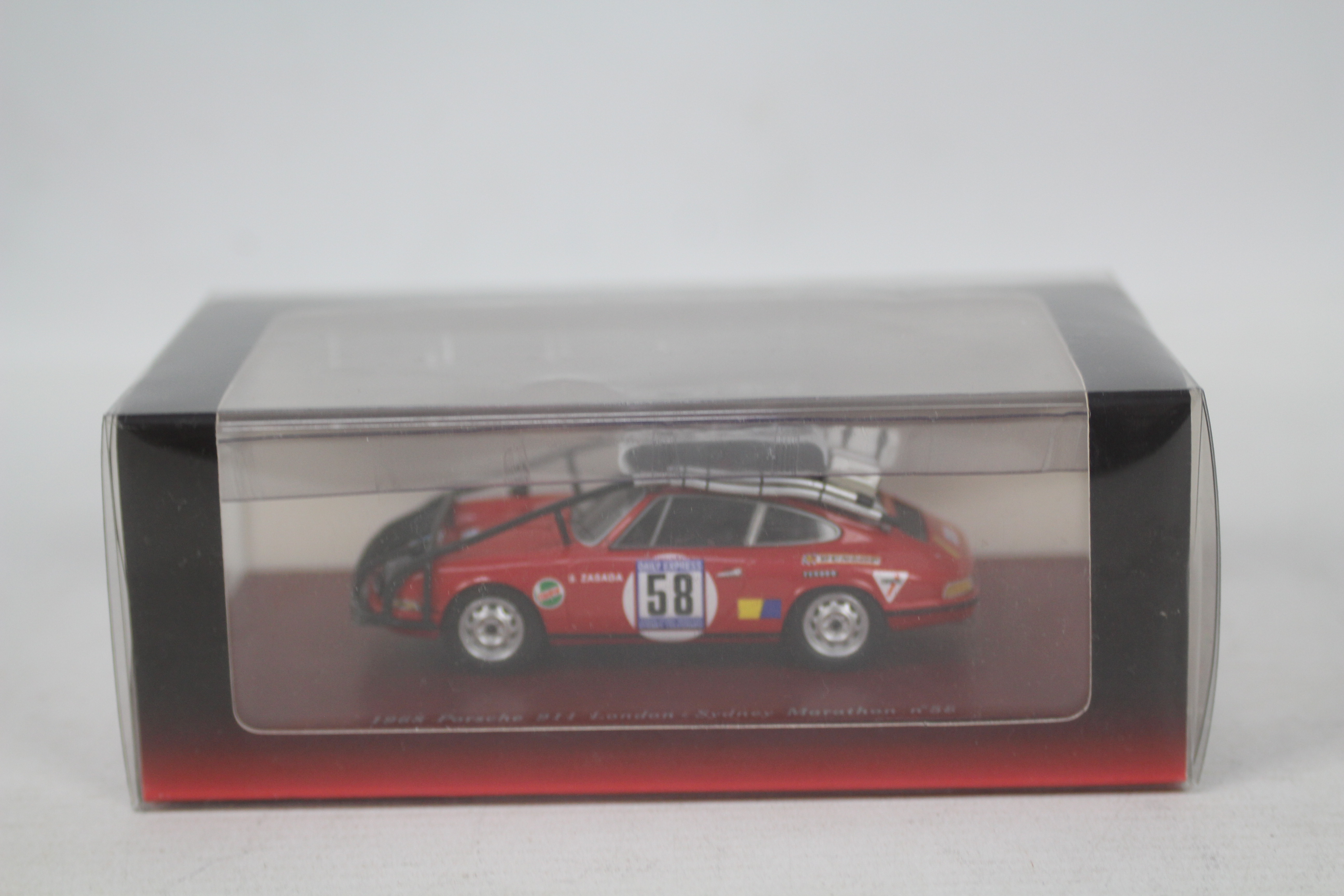 TSM - True Scale Miniatures - A boxed 1:43 scale TSM #104307 1968 Porsche 911 London - Sydney - Bild 2 aus 3